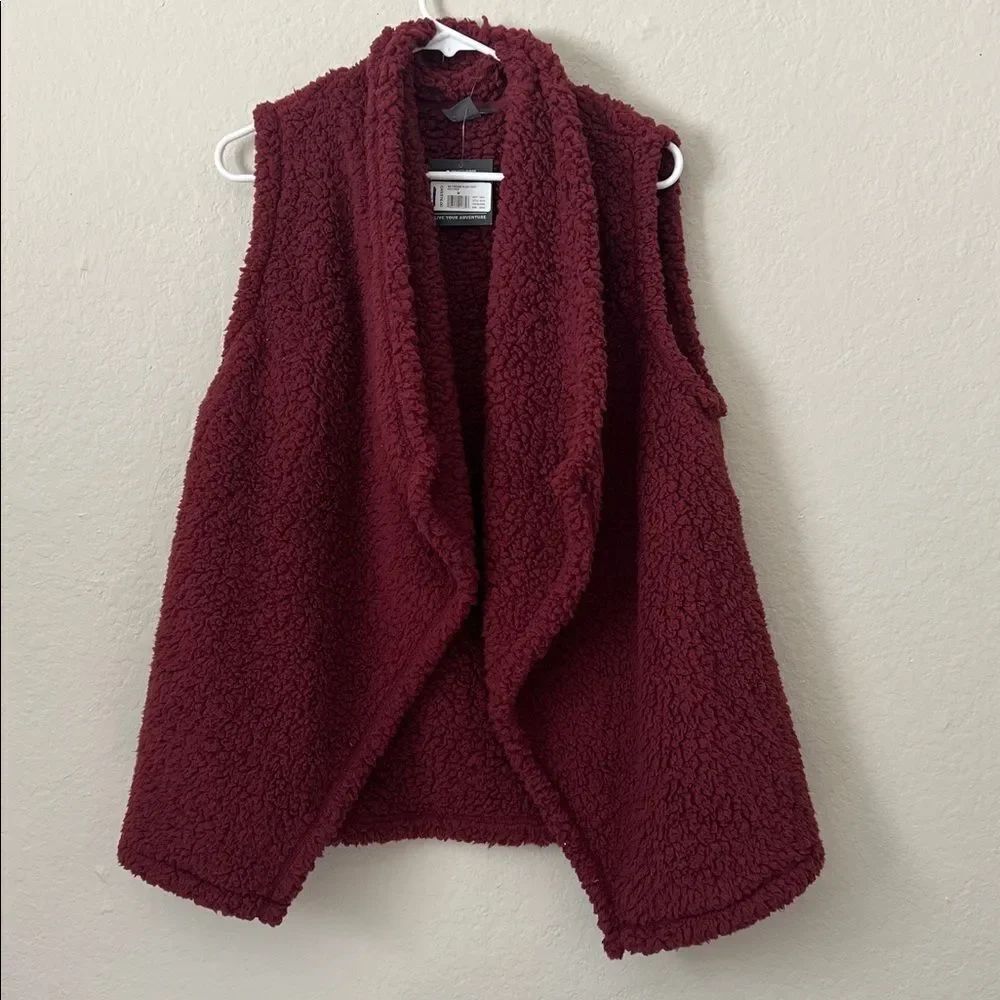 NWT Eddie Bauer Women's Maroon Sherpa Vest in Size M